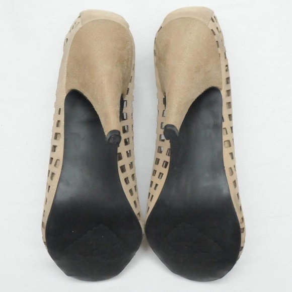 ROCKET Dog Perforated Brown Suede Peep Toe Heels - Picture 5 of 6